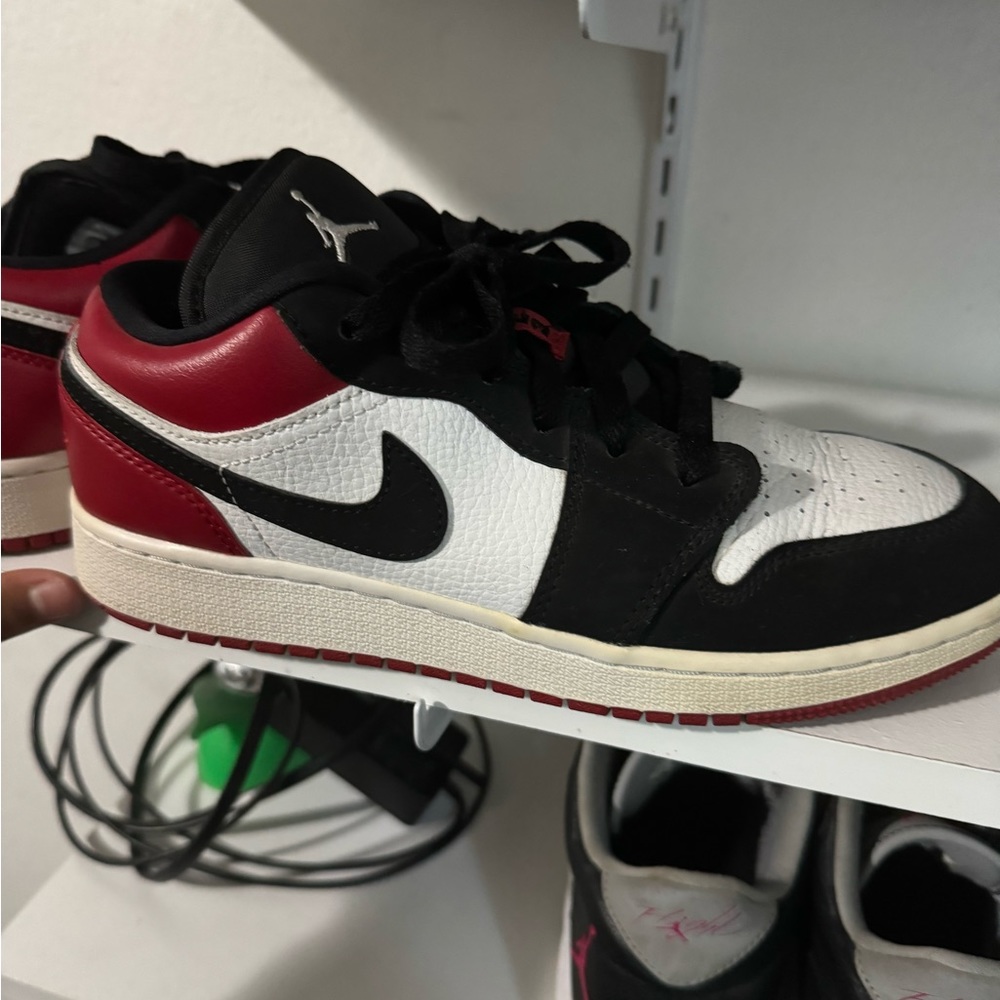 Jordan 1 Low Black Toe